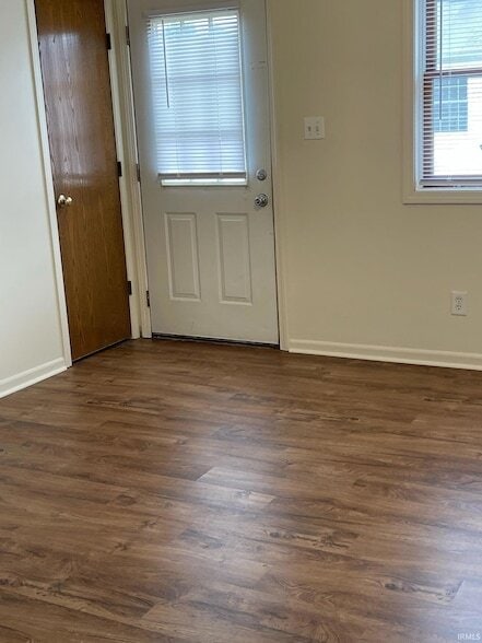 Building Photo - 5243 Raubs Ln