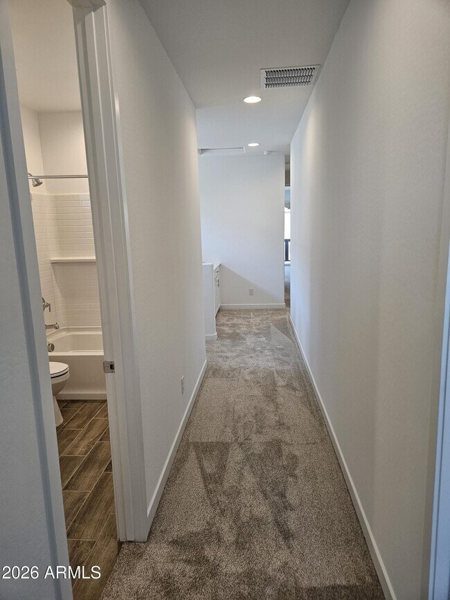 Building Photo - 3357 S Primrose
