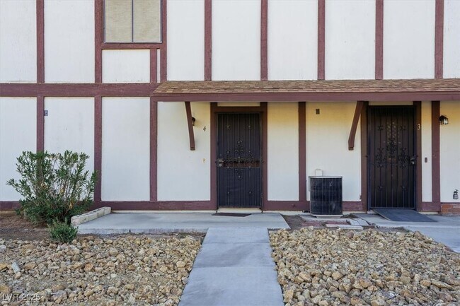 Building Photo - 1454 Elizabeth Ave