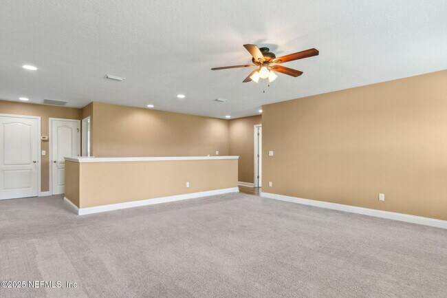 Building Photo - 11470 Glenlaurel Oaks Cir