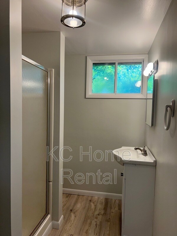 Building Photo - 506 Santa Fe St