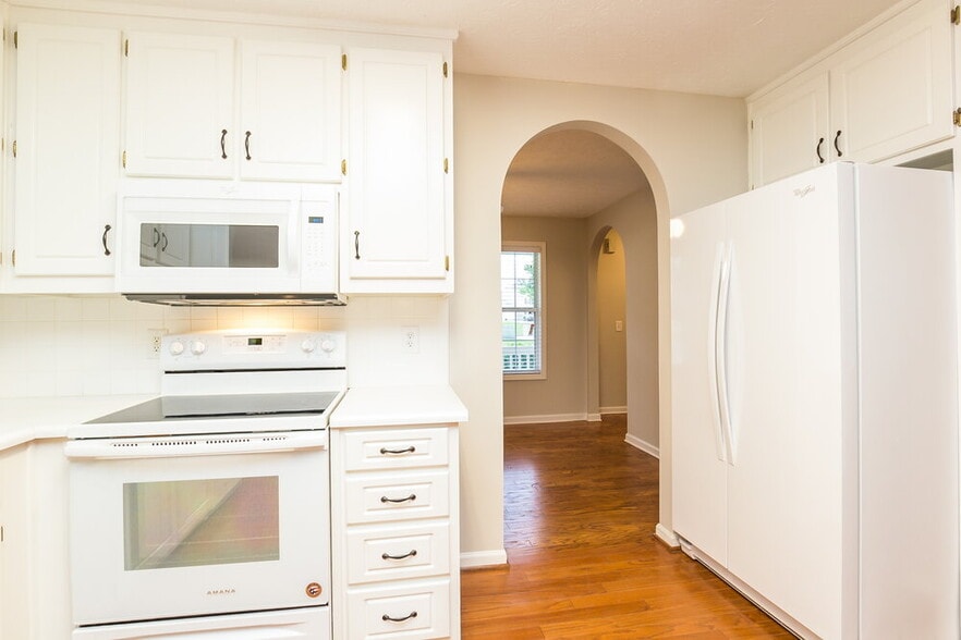 Building Photo - 4061 Edenbrooke Cir SW