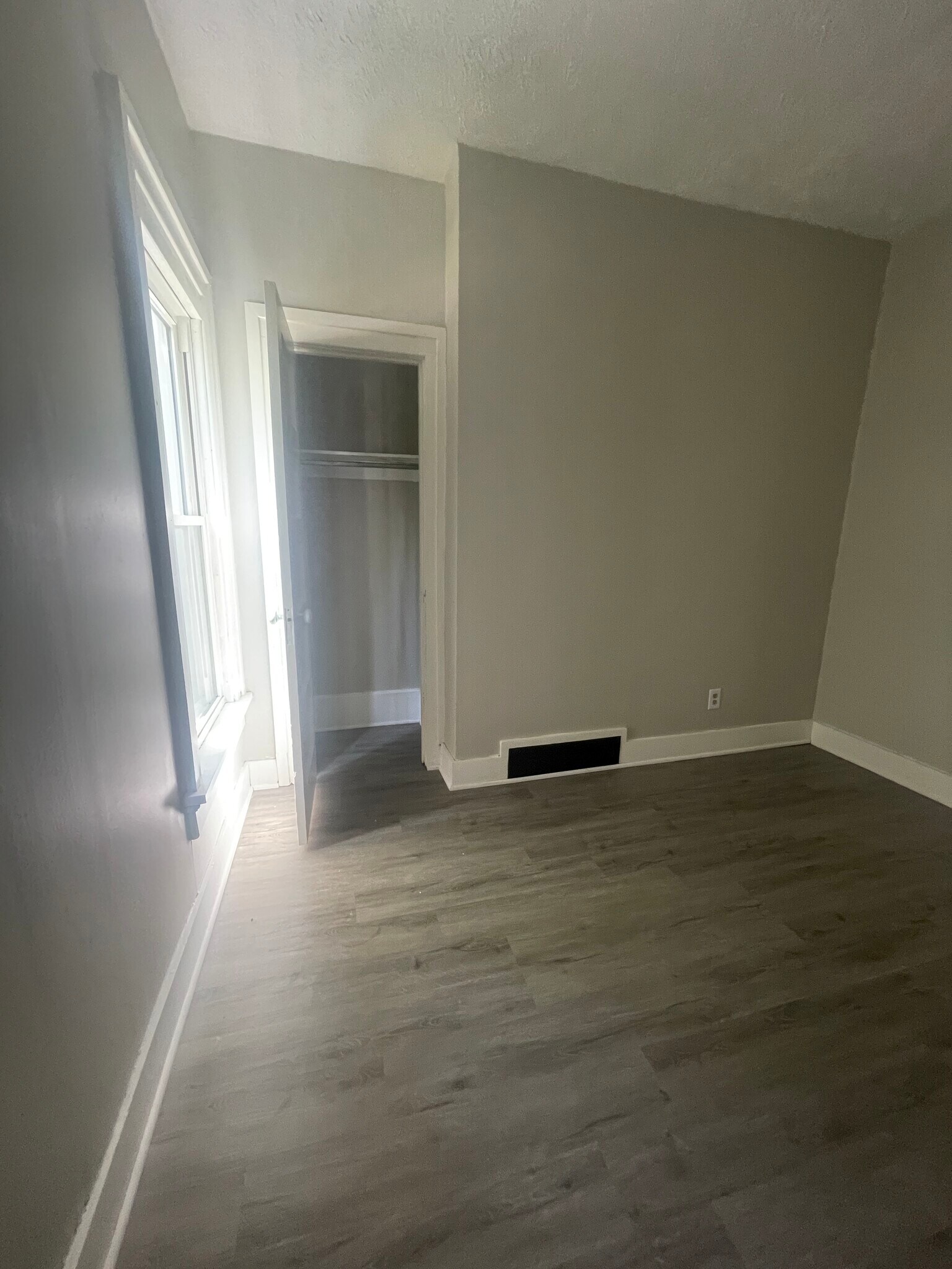 Bedroom 1 - 50 Rowland Ave