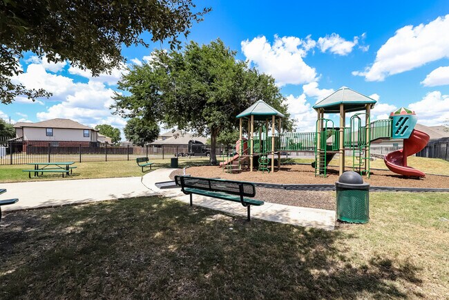 Building Photo - 6806 Slaton Fields