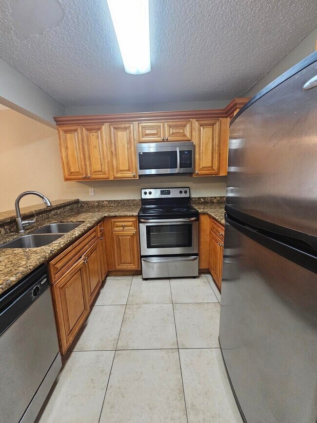 Building Photo - 1561 Windorah Way