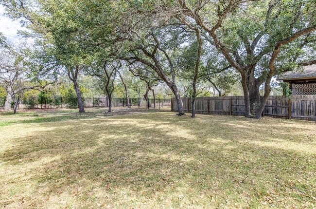 Building Photo - 7012 Calpe Dr