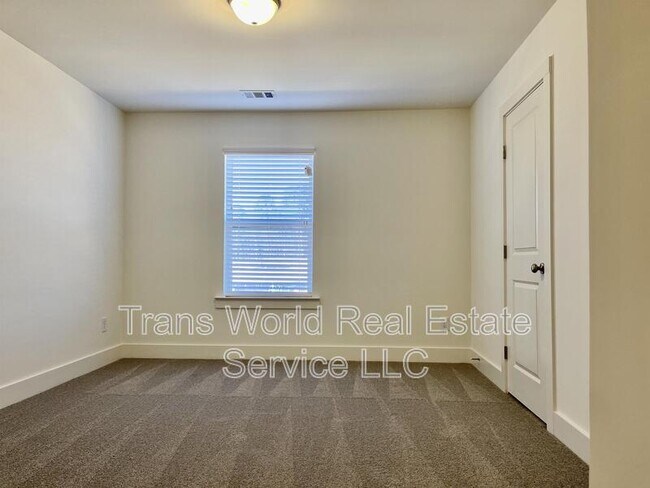 Building Photo - 23 S Auburn Lndg Pl