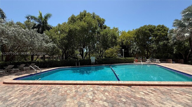 Building Photo - 155 Ocean Ln Dr