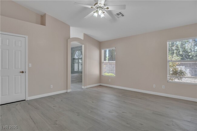 Building Photo - 3193 Castle Canyon Ave