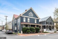 Building Photo - 402 S Loudoun St