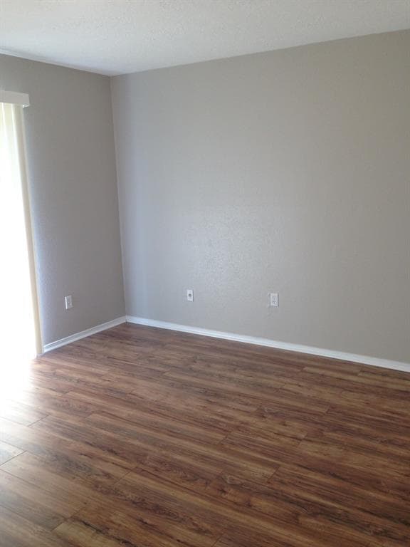 Building Photo - 927 Three Forks Dr