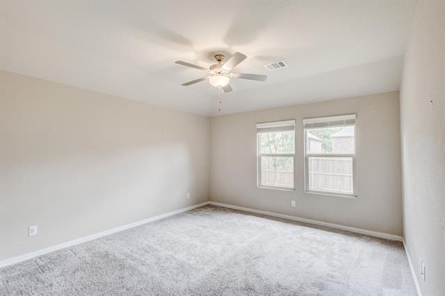 Building Photo - 208 Fieldstone Dr