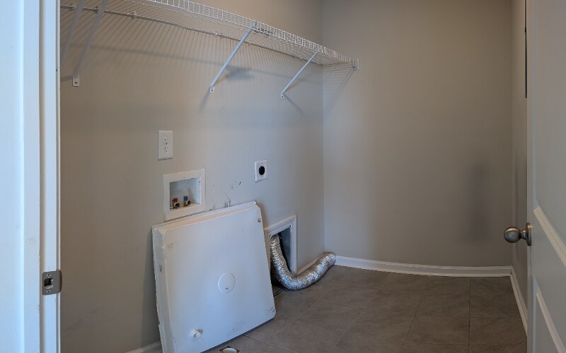 Building Photo - 115 Yorkshire Dr