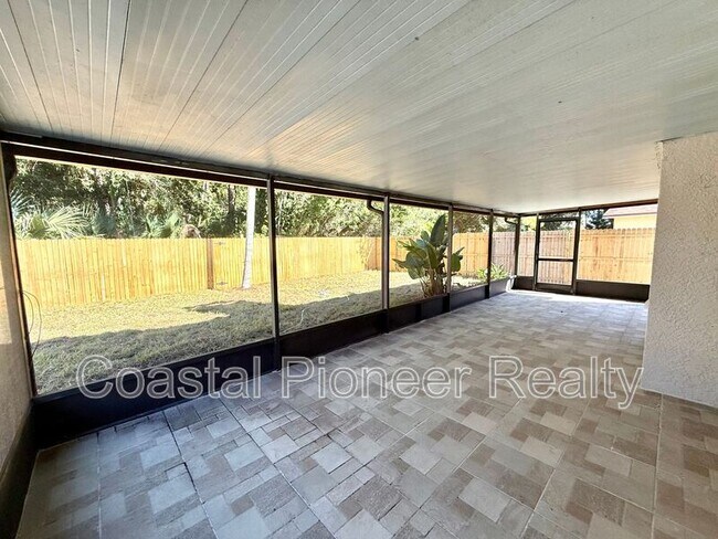 Building Photo - 8731 Huntfield St