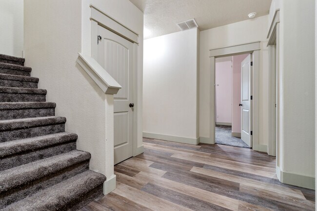 Building Photo - 10976 W Hidden Brook Dr