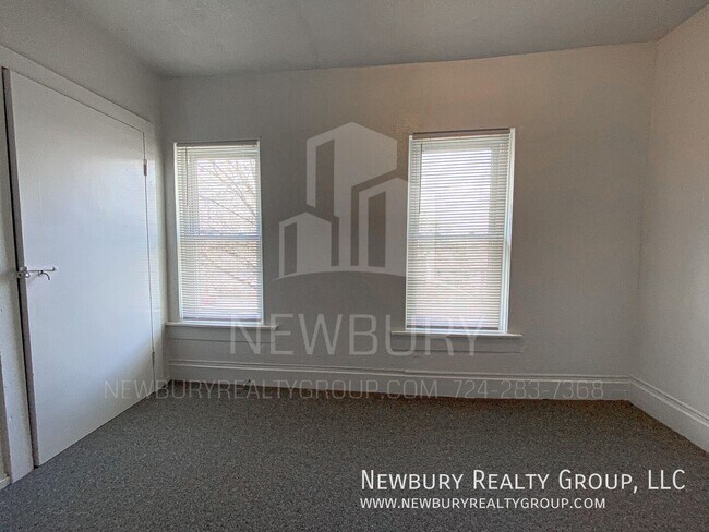 Building Photo - 11 South St