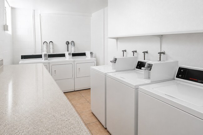 Interior Photo - Vista Luxury Investments, LLC