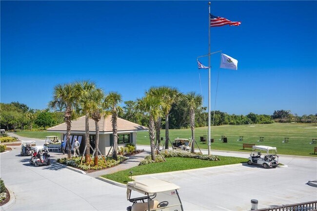 Building Photo - 4194 SW Gleneagle Cir