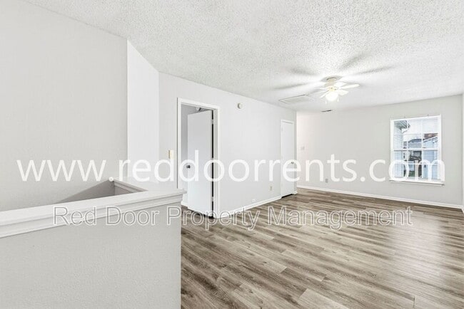 Building Photo - 2249 Collins Way