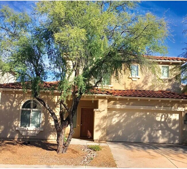 Primary Photo - 50 W Camino Rancho Palomas