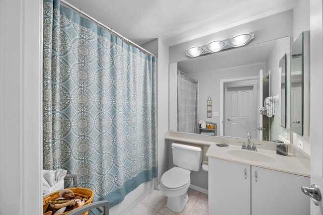 Building Photo - 3401 Tralee Ct