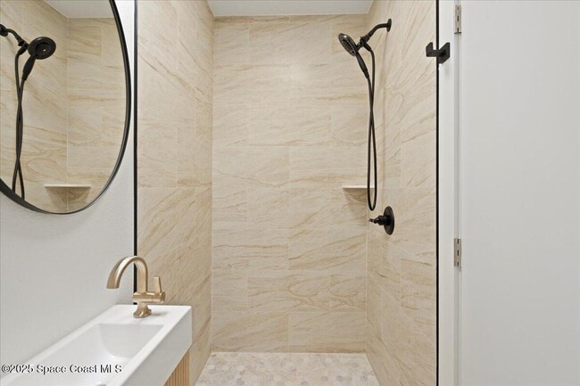 Building Photo - 301 W Rutgers St