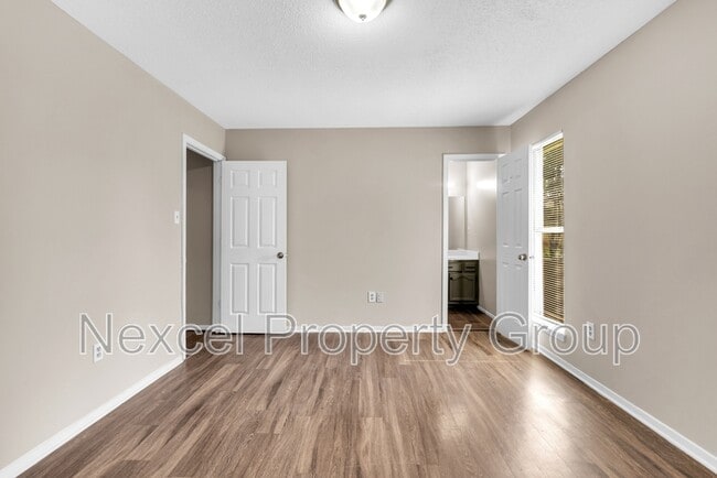 Building Photo - 6322 Kristen Cove