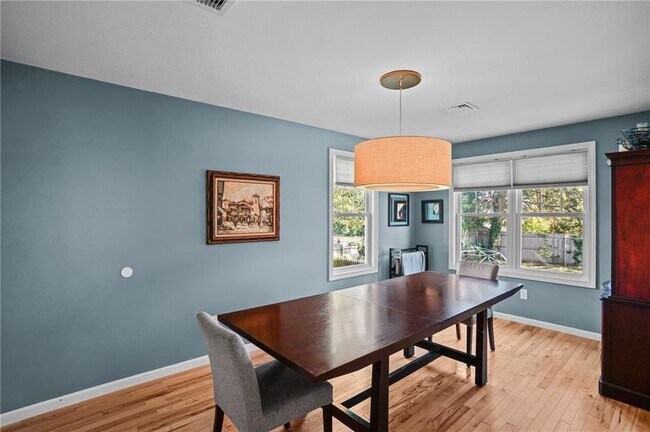 Building Photo - 31 Smith St