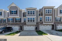 Building Photo - 9287 Tanfield Dr