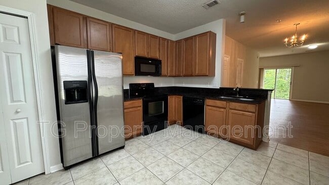 Building Photo - 268 Leese Dr