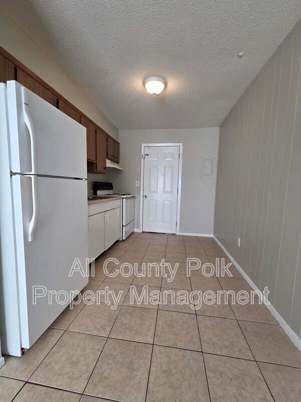 Building Photo - 107 Hamolia Ave