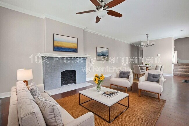 Building Photo - 917 Lockbourne Rd