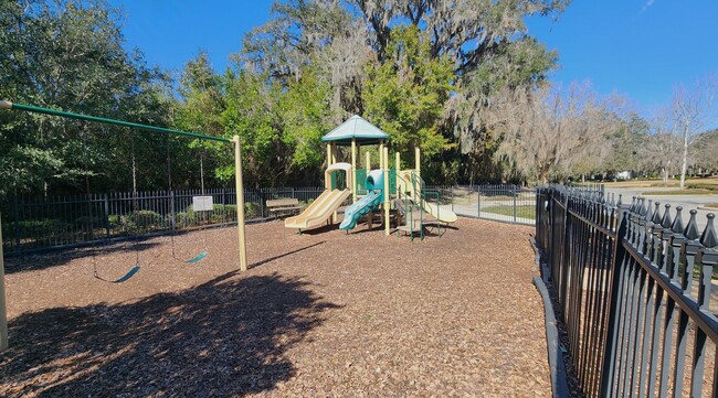 Building Photo - FOR RENT 3 bedroom 2 bath home in Arbor Gr...