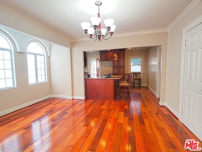 Building Photo - 205 N New Hampshire Ave