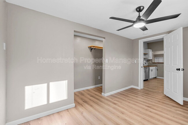 Building Photo - 7021 Robbins Ave