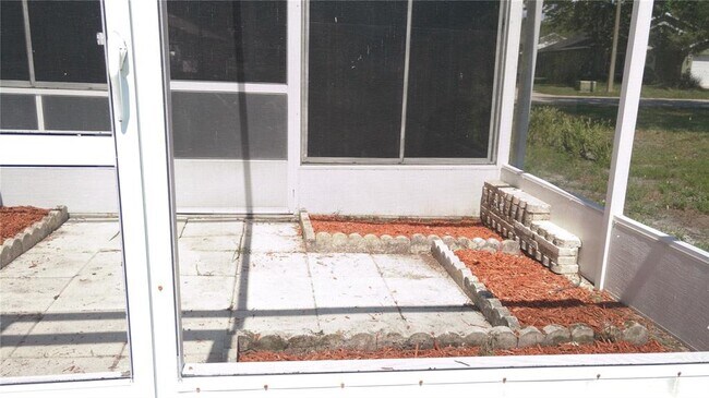 Building Photo - 28646 Tanner Dr