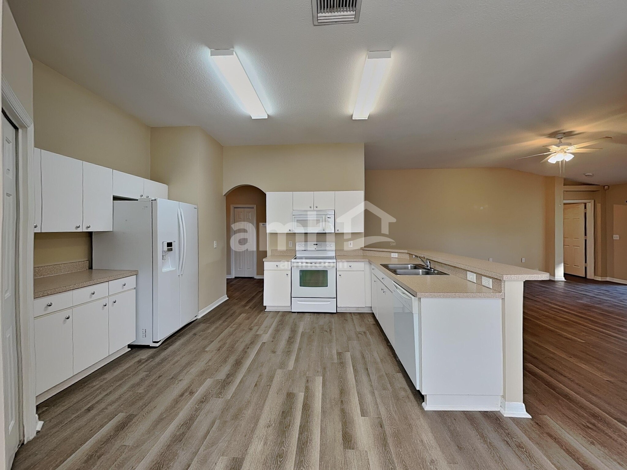 Building Photo - 10536 Juliano Dr