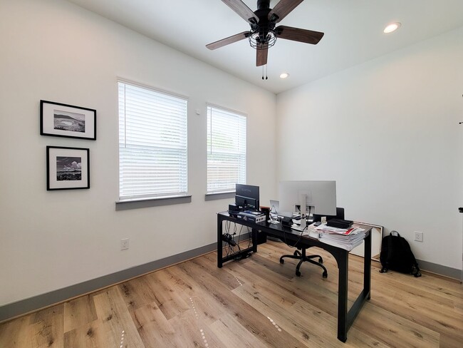 Building Photo - This 4-bedroom, 3-bathroom, two-story residence comes with a generous two-car attached garage. Re...