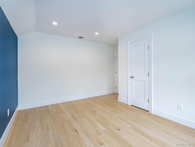 Building Photo - 23 Marwood Rd N