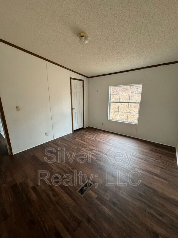 Building Photo - 2486 Co Rd 50