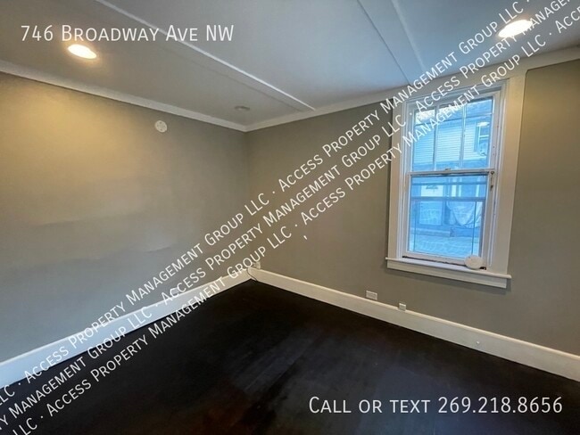 Building Photo - 746 Broadway Ave NW
