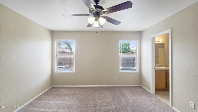 Building Photo - 1017 E Pinto Ct