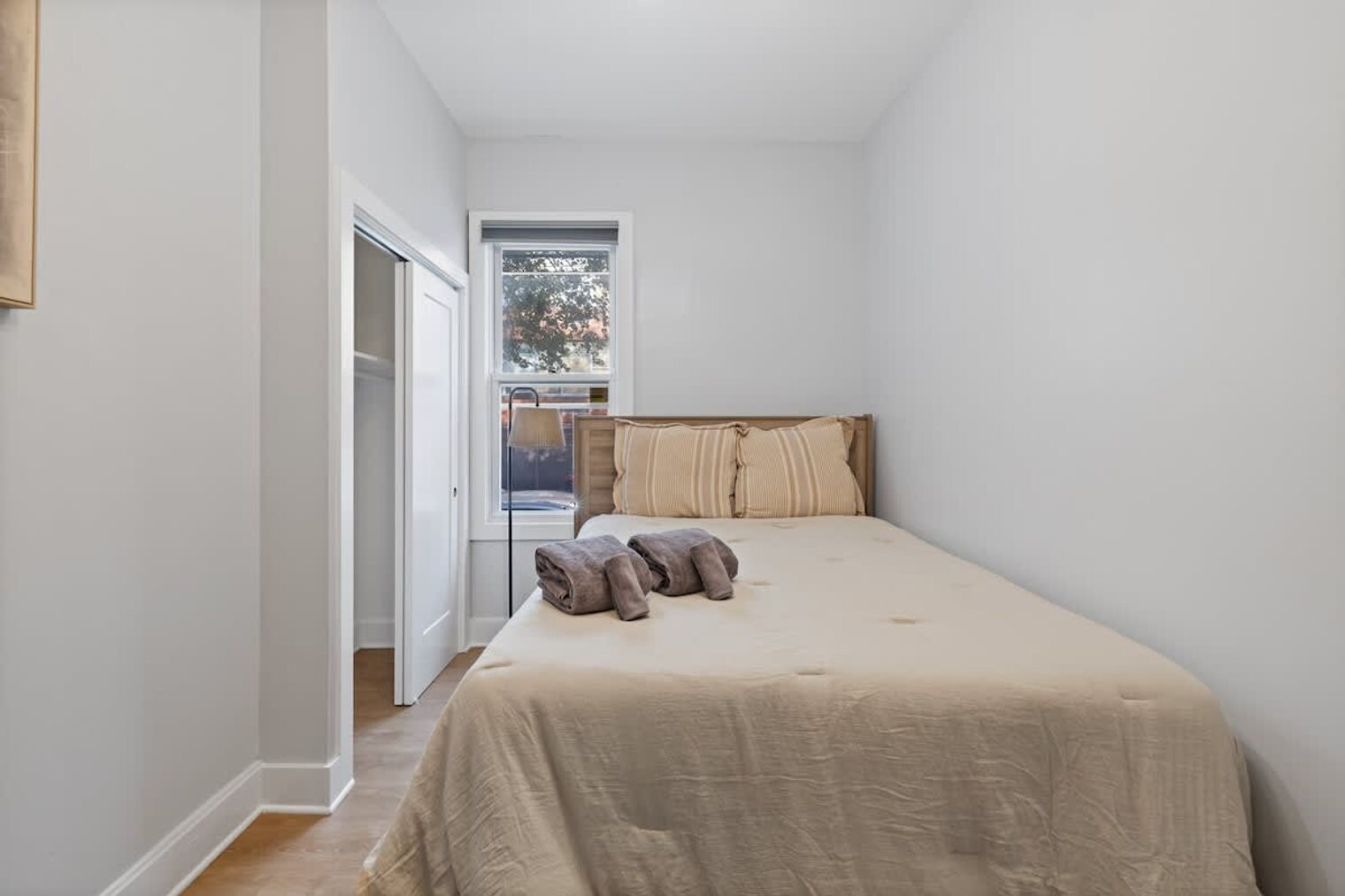 Building Photo - 20 Tuers Ave