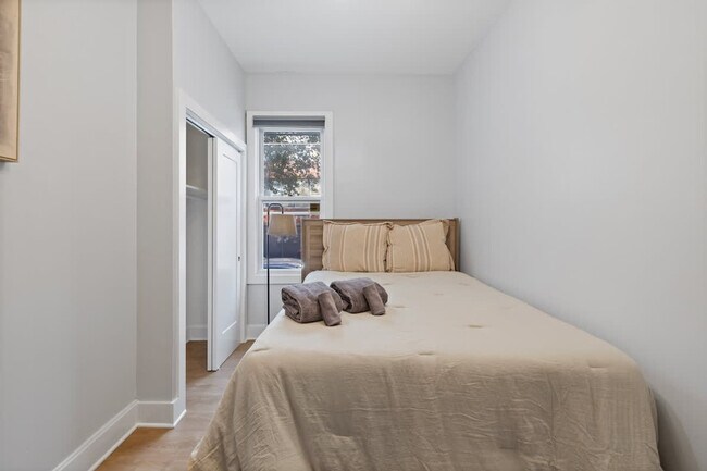 Building Photo - 20 Tuers Ave