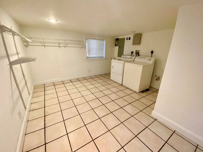 Building Photo - Exceptional 2bed/3ba Patterson Park Home - Large Rear Deck & Parking Pad!