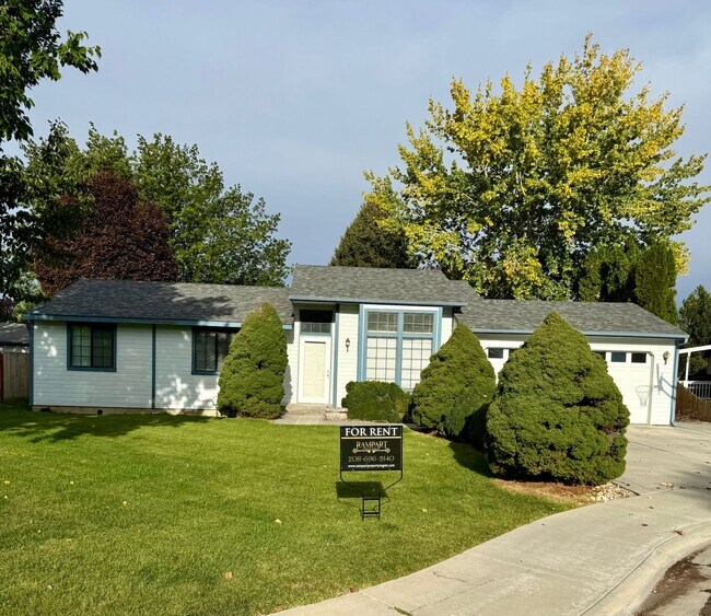 Building Photo - 3 bed 2 bath single family home in Nampa c...
