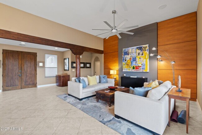 Building Photo - 5447 E Ron Rico Rd