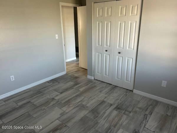 Building Photo - 3210 Edgewood Dr NE