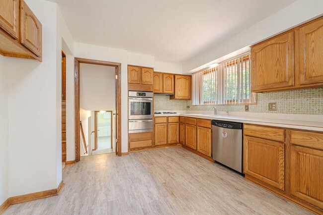 Building Photo - 14322 McCarthy Rd