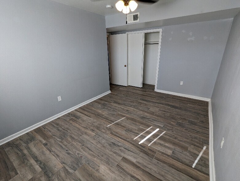 Building Photo - 1420 Glenwood Ave